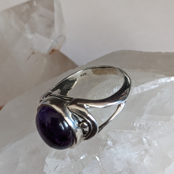 Natural Amethyst, 925 Silver Ring, size 6 - Picture 8 of 10